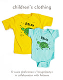 Relax! Sea Turtle Toddler T-shirt / Kids Shirt (Yellow)